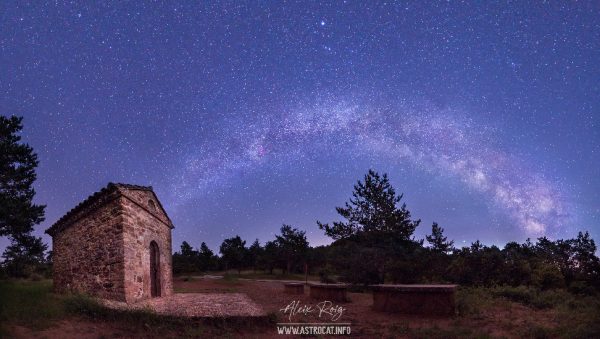 Milky Way over Mirador astronòmic de Sant Roc, Prades